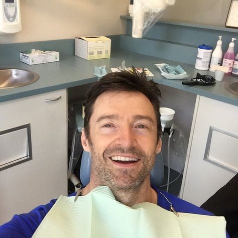 Hugh Jackman Hugh Jackman Funny, Rowley Jefferson, Tooth Pulled, Wolverine Hugh Jackman, Logan Wolverine, The Dentist, Love My Man, Deadpool Wolverine, Ryan Reynolds