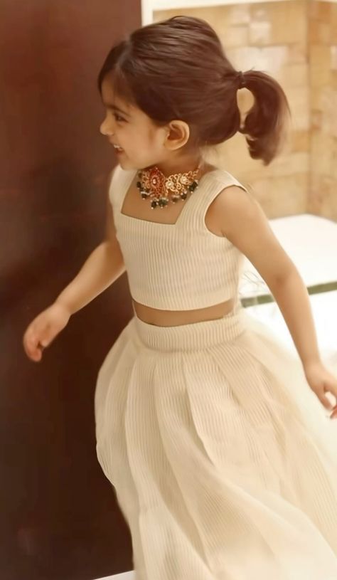 #FashionableKidsDress #KidsFashionableDresses #FashionableDressesForKids #KidsFashionableDress #FashionableDressForKids Kids Dresses For Girls Indian, Baby Girl Blouse Designs, Baby Girl Indian Dress, Onam Dress For Kids, Blouse Designs For Kids, Onam Outfits Ideas, Traditional Baby Dresses, Onam Dress, Madonna Vogue