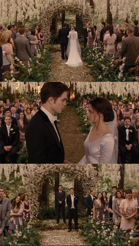 Twilight Wedding Scene, Bella And Edward Wedding, Twilight Wedding Dresses, Breaking Dawn Wedding, Bella Y Edward, Dawn Wedding, Bella Wedding Dress, Twilight Images, Twilight Bella And Edward