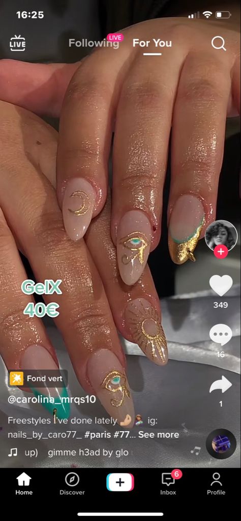 Crown Nail Art, Egyptian Nails, Egyptian Gold, Evil Eye Nails, Eye Nail Art, Subtle Nails, Sparkle Nails, Manicure Ideas, Ideas Nails