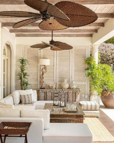 Modern French Beach House, Carribean Decor Bohemian, British Colonial Outdoor Patio, Coastal Tropical Living Room, Floridian Home Decor Florida Style, Tropical Colonial Interior, Carribean Interior Design, Hawaiian Homes Interior, Carribean Home