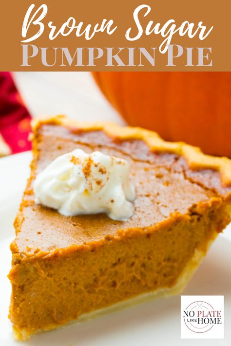 Sugar Pumpkin Pie Recipe, Pumpkin Pie Video, Pumpkin Pie Ingredients, Best Pumpkin Pie Recipe, Pumpkin Pie Recipe Easy, Brown Sugar Recipes, Recipe Pumpkin, Best Pumpkin Pie, Thanksgiving Desserts Easy