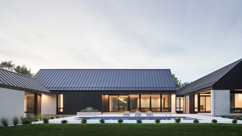 Booth Seating In Kitchen, Modern Glass House, Agricultural Buildings, Monochrome Interior, Farmhouse Aesthetic, Monochrome Palette, Modern Barn House, Small Courtyards, Rural House