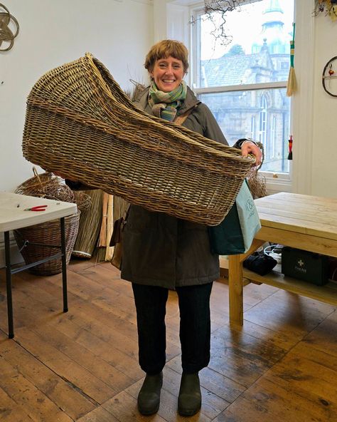 A wonderful few days helping @josephine.walton.395 make a crib for her first grandchild due very soon. Beautiful work Jo well done 👏 your weaving skills are developing brilliantly 🤓🧺 A lovely feeling helping her make this special basket that will probably be used for lots of grandchildren 🧡 #happyweaver #heritagebaskets #alwayslearning #intangibleculturalheritage #crib #willow #thenextgeneration #creativewithnature Willow Furniture, First Grandchild, Basket Weaving Patterns, I Want A Baby, Willow Weaving, Homesteading Skills, Basket Making, Always Learning, Weaving Patterns