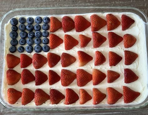 No Bake Cheesecake Patriotic Flag Dessert - 4th Of July Desserts No Bake Cheesecake, No Bake Patriotic Cake, 4th Of July No Bake Cheesecake, Fourth Of July Desserts Easy No Bake, 4th Of July Desserts Cheesecake, Patriotic Cheesecake, Flag Desserts, Philadelphia Torte, Patriotic Cookies