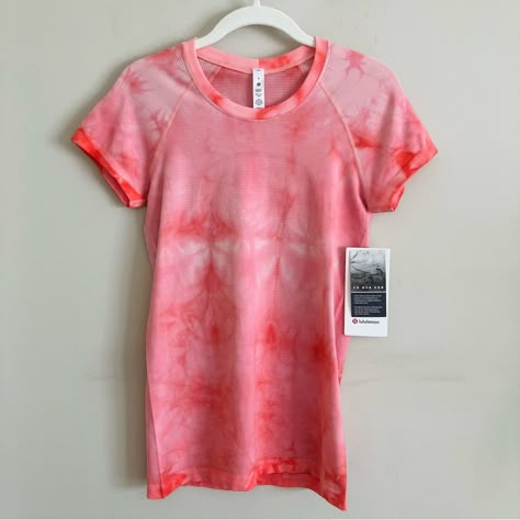 Nwt Lululemon Swiftly Tech Shirt Color Is Marble Dye Raspberry Cream Size 6 Please View Photo 5 As There Is A Run And Small Spots That Are Circled Approximate Measurements: Armpit To Armpit: 16” Armpit To Bottom Hem: 18.5” Questions/Offers/Bundles Welcome Style Number: W3ccls Whether You're Running Or Training, This Anti-Stink Short Sleeve Gives You The Lightweight, Breathable Coverage You Want. Silverescent Technology Silverescent Technology, Powered By X-Static, Inhibits The Growth Of Odour-Ca Lulu Outfits, Lululemon Swiftly Tech Short Sleeve, Raspberry Cream, Things I Need To Buy, Swiftly Tech Short Sleeve, Lululemon Outfits, Lululemon Swiftly Tech, Tech T Shirts, Lululemon Swiftly