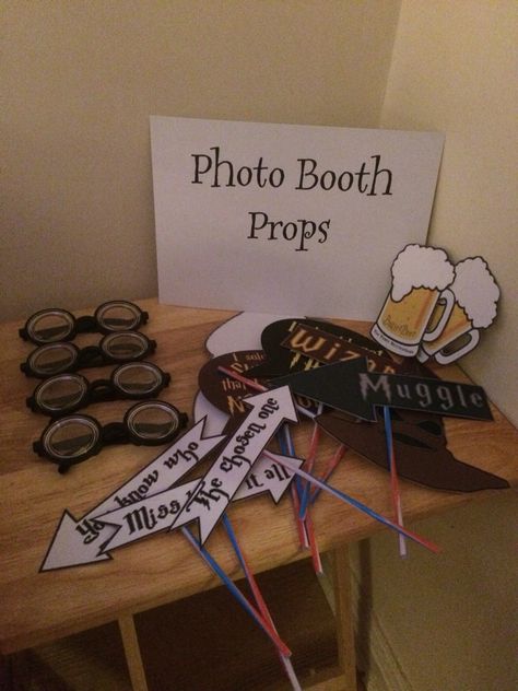 Harry Potter Party Photo Booth, Harry Potter Photobooth Props, Harry Potter Selfie Frame, Have You Seen This Wizard Photo Booth, Harry Potter Photo Booth Props, Harry Potter Graduation Party Ideas, Harry Potter Props Diy Ideas, Harry Potter Theme Party Games, Harry Potter Photobooth