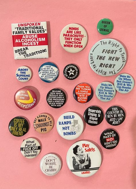 This Souvenirs & Events item by ComingOutPride has 641 favorites from Etsy shoppers. Ships from United States. Listed on 12 May, 2024 Funny Buttons, United States, Ships, Paper Party Supplies, Craft Supplies, Purses And Bags, Party Supplies, Etsy Uk, Music Clothes