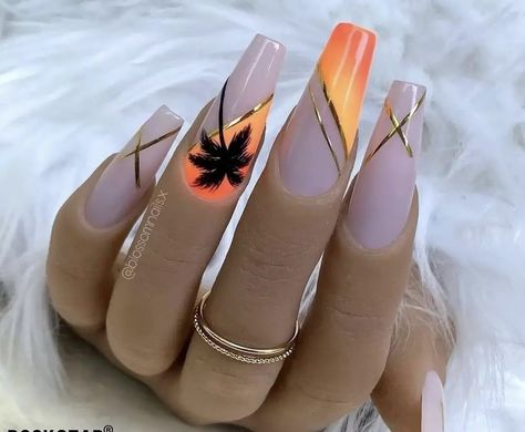 Nails Bling, Palm Tree Nails, Beach Nail, Tropical Nails, Tree Nails, Her Nails, Nail Stuff, Vacation Nails, Summer Acrylic Nails