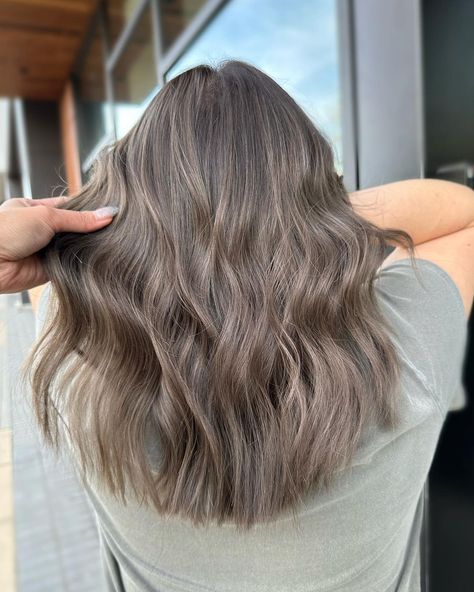 My signature ash brown 🤎 • • • • #ashbrown #ashbrownhair #mushroombrownhair #ashybrown #ashybrunette #brunettebalayage #ashbrownbalayage … | Instagram Hair Colors For Green Eyes, Colors For Green Eyes, Ash Brown Hair Balayage, Ashy Brown Hair, Light Ash Brown Hair, Grey Brown Hair, Cool Blonde Hair Colour, Haircolor Ideas, Hair Colour For Green Eyes