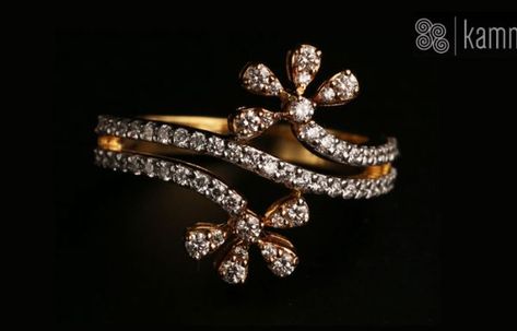 Buy Handmade & Designer Jewellery Online at Best Price in Chennai Rings Models, Vanki Ring, Ring Jewellery Design, Diamond Bracelet Design, Gold Jewellry, Antique Jewellery Designs, Rings Collection, Jewelry Bracelets Gold, Gold Bride Jewelry