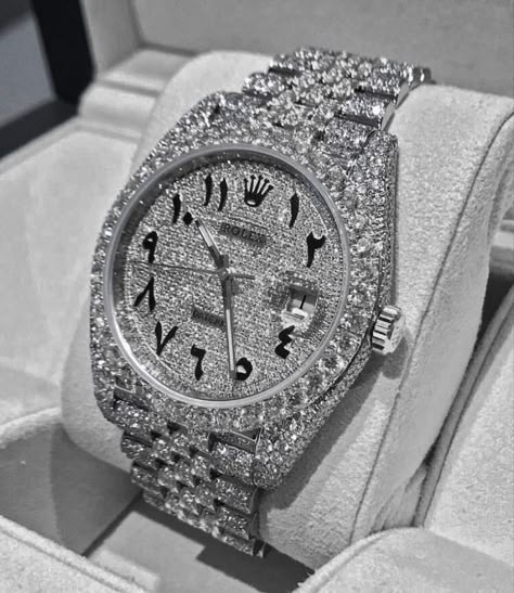 Rolex Collection, Diamond Watches Women, Rolex Diamond, Fancy Watches, Rolex Women, Diamond Watches For Men, Expensive Jewelry Luxury, Rolex Watches For Men, Expensive Watches