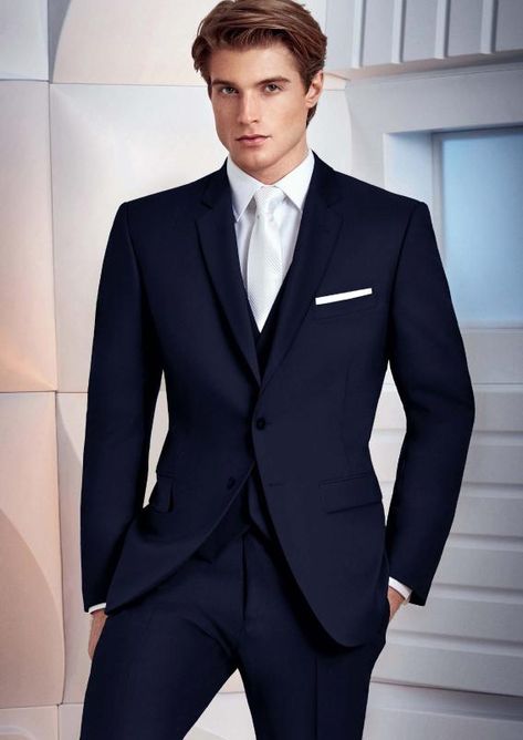 Mens Navy Suit, Terno Slim, A Man In A Suit, Dark Blue Suit, Stylish Mens Suits, Man In A Suit, Blue Suit Men, Blue Suit Wedding, Wedding Suits Groom