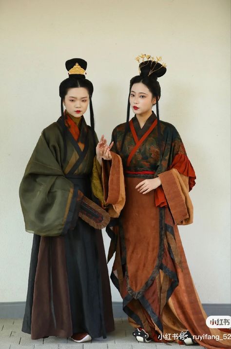 Jin Dynasty Hanfu, Ancient Chinese Fashion, Tgcf Oc, Jin Dynasty, Dynasty Clothing, Hanfu Girl, Chinese Traditional Costume, Traditional Chinese Clothing, Chinese Traditional Clothing