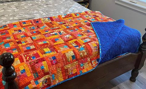 Wonky Log Cabin Quilt Blocks, Joann Merrill Duckworth Quilts, Duckworth Quilt Pattern, Duckworth Quilts, Wonky Log Cabin, Quilt Log Cabin, Appliqué Ideas, Log Cabin Quilt Blocks, Orange Quilt