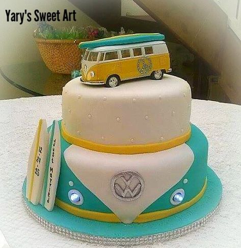 Volkswagen Birthday Cake, Volkswagen Party Ideas, Volkswagen Birthday Party Ideas, Volkswagen Bus Cake, Volkswagen Birthday, Volkswagen Cake, Hipster Cake, Volkswagen Wedding, Vw Cake