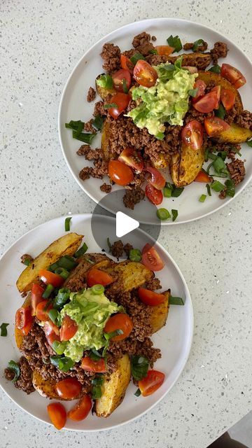 ANELISA x ASANELE on Instagram: "5 ingredient loaded potato wedges 😍  and all you need is 5 ingredients: potatoes, extra lean beef mince, avocado tomatoes & spring onion so quick & so filling!" Loaded Potato Wedges, Loaded Potato, Lean Beef, Avocado Tomato, Potato Wedges, 5 Ingredient, Spring Onion, All You Need Is, Tomatoes