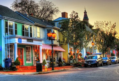 Marblehead, Massachusetts Is The Perfect New England Town Marblehead Massachusetts, Massachusetts Travel, Beach Towns, New England Travel, Small City, Mountain Town, Fishing Villages, Beach Town, Small Towns