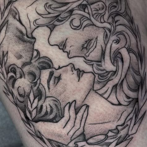 Achilles Patroclus Tattoo, Achille Tattoo, Song Of Achilles Drawing, Achilles And Patroclus Tattoo, Song Of Achilles Art, Song Of Achilles Tattoo, Song Of Achilles Fanart, Achilles Tattoo, Book Tattoos