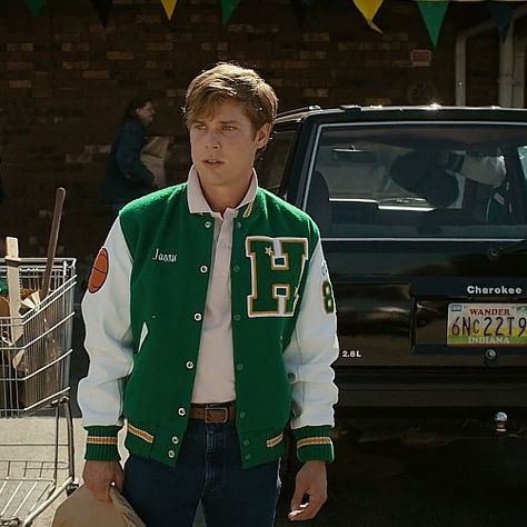 Stranger Things Outfit Men, Matric Jackets, Jason Carver, Mason Dye, Stranger Things Fashion, Varsity Jacket Outfit, Stranger Things Outfit, Stranger Things 4, Fashion Boy