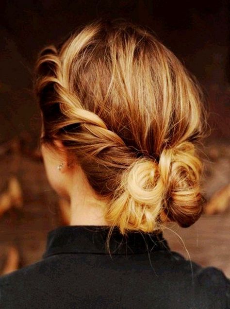 Messy bun Messy Updos, Fishtail Braid, Low Bun, Bohol, Braided Bun, Good Hair Day, Hair Envy, Elegant Hairstyles, Twist Hairstyles