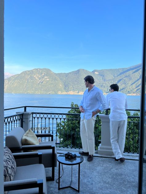 Old money aesthetic how to dress oldmoney menswear lago di como Lake Como Italy Dolce Vita Dream Life Men, Gentalmen Aesthetic, Italy Boy Aesthetic, Europe Old Money Aesthetic, Old Money Instagram Feed Men, Old Money Ocean Aesthetic, Lake Como Old Money Aesthetic, Lac Como, Old Money Style Men