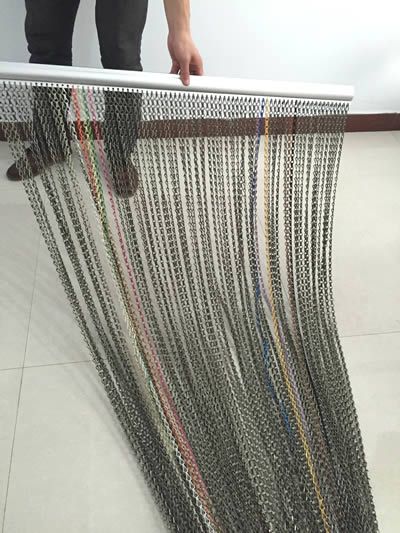 Chain Room Divider, Lengthen Curtains, Chain Curtain, Curtains To Go, Mesh Curtain, Fragrance Display, Curtain Room Divider, String Curtains, Beaded Curtain