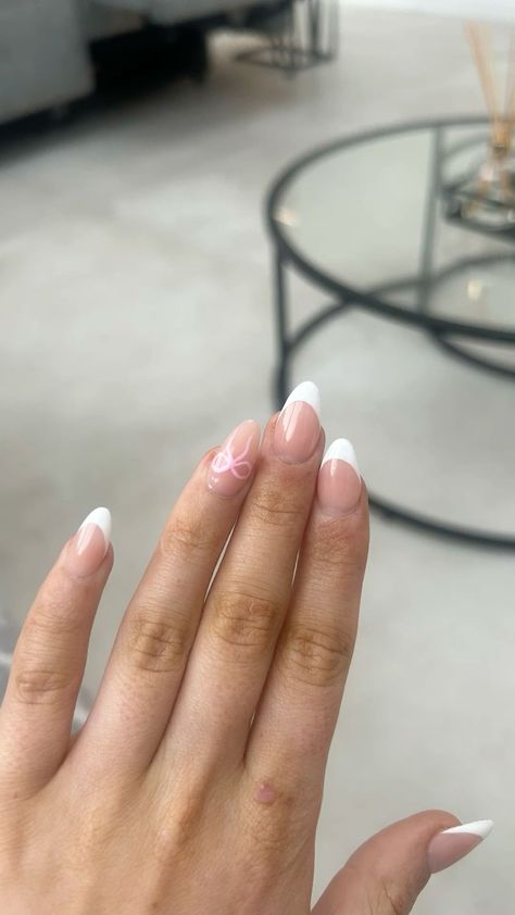 Bow Nail Art Designs for Weddings and Special Occasions in Summer Pink And White Bow Nails, White French Tip With Bow, Blue Bow Nails, White Bow Nails, Bow Nail Art Designs, Stylish Summer Dresses, Bow Nail Designs, Pink Tip Nails, Bow Nails