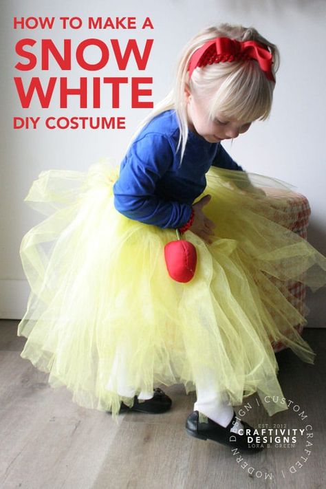 75 DIY Halloween costumes for kids that everyone will love! Classic Halloween characters, Disney costumes, and fun ideas for all ages! This list of kids costumes is ideal for wearing as Halloween costumes this year! Fun princess costumes, monster costumes, character costumes, and many more! #Halloween #HalloweenCostumes #KidsCostumes #DIYCostumes Easy Snow White Costume, Snow White Costume Toddler, Snow White Costume Kids, Diy Snow White Costume, Colorful Vintage Christmas, Classic Halloween Characters, Snow White Outfit, Halloween Costume Ideas Diy, Disney Costume Ideas