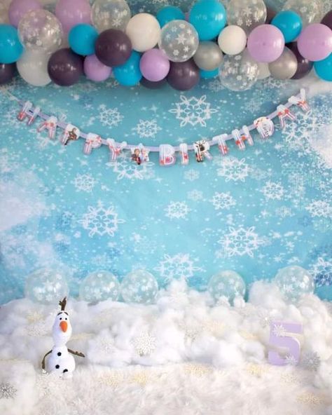 Frozen Photoshoot Ideas, Frozen Photoshoot, Baby Weight Chart, Weight Chart, Weight Charts, Birthday Photo Frame, Baby Boy Photography, Photography Themes, Frozen Theme