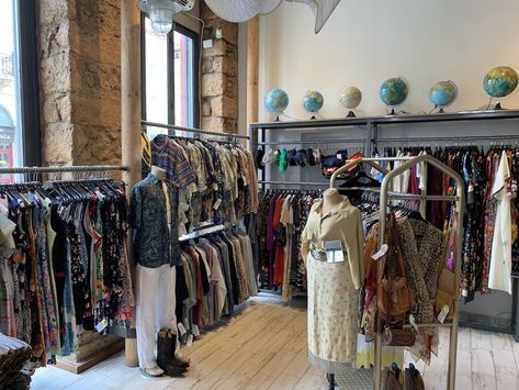 The Best Thrift Stores and Vintage Shops in Athens Thrifting Business, Athens Shopping, Best Thrift Stores, Second Hand Fashion, Resale Store, Fast Fashion Brands, Second Hand Shop, Special Clothes, Charity Shop