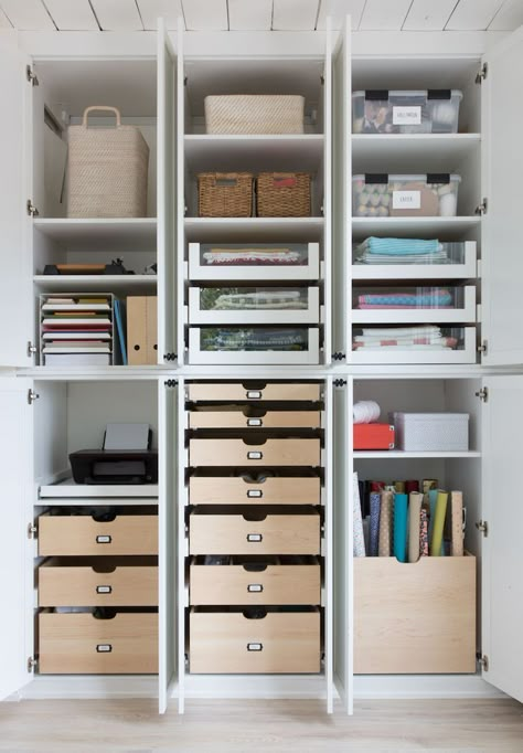 Closet In Office Ideas, Craft Room Drawers, Cricut Work Station Ideas Diy, Home Office With Storage, Super Organized, Craft Office, Craft Closet, Camille Styles, California Closets