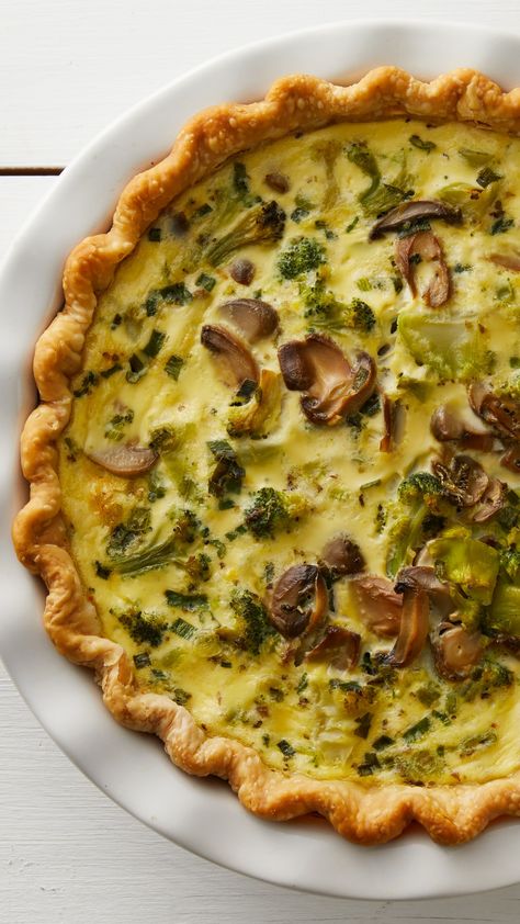 Spinach And Mushroom Quiche, Best Quiche Recipes, Broccoli Mushroom, Delicious Quiche, Broccoli Quiche, Spinach And Mushroom, Mushroom Quiche, Easy Quiche, Quiche Recipes Easy