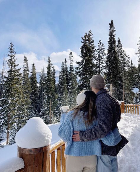 Winter Proposal Photos, Big Bear Trip, Natalie Downey, Winter Couple Pictures, Winter Vacation Outfits, Snow Couple, Couples Pics, Colorado Winter, Snow Pictures