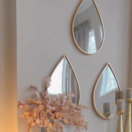 Mirror Sets, Timeless Home Decor, Elegant Living Room Design, Small Entry, Timeless Home, Bedroom Curtains, Luxury House Interior Design, Mirror Ideas, Bedroom Bed Design