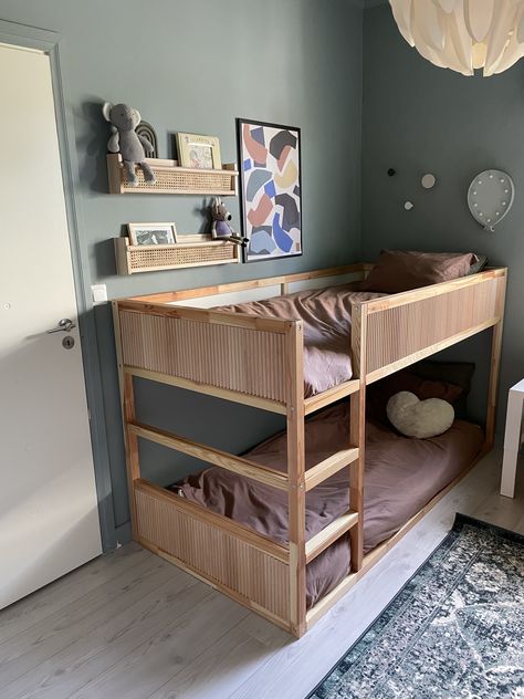 Kura Cama Ikea, Cama Ikea Kura, Bed Hacks, Kura Bed Hack, Cama Ikea, Ikea Kura Bed, Kids Rooms Inspo, Kids Shared Bedroom, Kura Bed