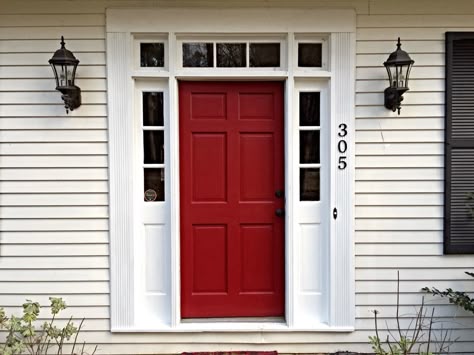 Our red door! Sherwin Williams Wild Current in satin. In love with this. Red Front Door Paint Color, Front Door Paint, Exterior Door Colors, Red Front Door, Door Paint, Front Door Paint Colors, Popular Paint Colors, Door Paint Colors, Design Door