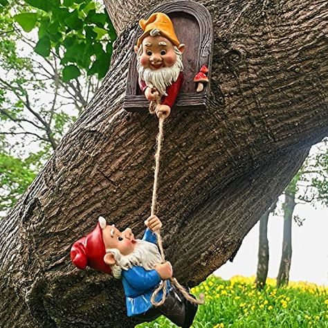 Funny Garden Gnomes, Cute Home Ideas, Fairy Garden Gnomes, Elf Tree, Elf Decorations, Garden Gnomes Statue, Tree Faces, Gnome Statues, Statue Art