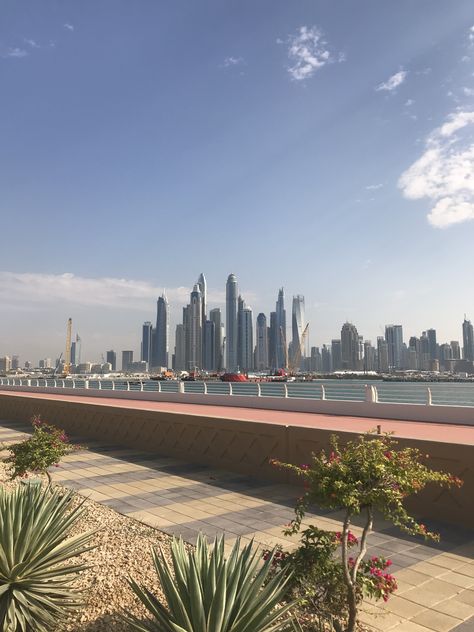 Jumeriah Beach, UAE Jumeriah Beach, Residence Landscape, Sky Home, House Movers, Seattle Skyline, Dubai, Travel, Quick Saves