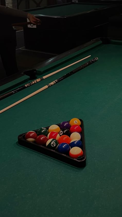 Billard Aesthetic, 8 Pool Ball, Dreams Become Reality, College Photography, 8 Ball Pool, Pool Billiards, Nightclub Aesthetic, Hacker Wallpaper, Anime Black Hair