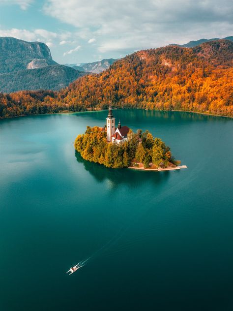 Lake Bled | Photo Art Print - Peter Yan Studio Visit Slovenia, Lake Bled Slovenia, Bled Slovenia, Slovenia Travel, Wanderlust Photography, Lake Bled, Voyage Europe, Europe Vacation, Destination Voyage