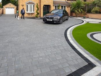 Contemporary Driveway, Driveway Tiles, Grey Block Paving, Driveway Paving Stones, Imprinted Concrete Driveway, Front Driveway Ideas, After Aesthetic, Cobbled Driveway, Front Garden Ideas Driveway