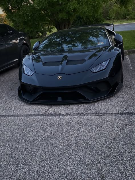 Black Fast Cars, Lamborghini Huracan Sto Black, Black Lamborghini Aesthetic, All Black Lamborghini, Black Cars Luxury, Black Huracan, Lamborghini Huracan Black, Black Sports Cars, Matte Black Lamborghini