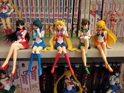 Sailor Moon Girls, Otaku Room, Sailor Moon Character, Break Time, Anime Room, Sailor Moon Art, Moon Collection, Cute Room Ideas, Pretty Guardian Sailor Moon