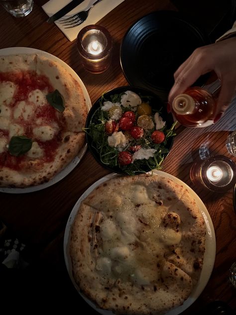 Italian Dinner Night Aesthetic, Dinner Fancy Restaurant, Dinner For Two Restaurant Aesthetic, Fancy Italian Restaurant Aesthetic, Pizza Dark Aesthetic, Italian Dark Aesthetic, Italian Diner Aesthetic, Dinner Dark Aesthetic, Dark Italian Aesthetic