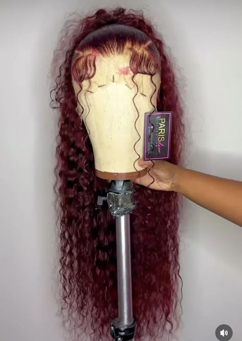 Colored Curly Lace Front Wigs, Hairstyles For Lace Fronts, Dyed Curly Wigs For Black Women, Short Curly Lace Front Wigs Hairstyles, Frontal Wig Colors, Cute Wigs For Black Women, Curly Lace Front Wigs Hairstyles, Wig Influencers, Colored Curly Wig