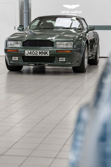 1992 Aston Martin Virage 6.3 litre - Free high resolution car images Aston Martin Virage, Great Wallpapers, Martin Car, Car Images, Car Wallpapers, Aston Martin, Luxury Cars, Editorial, High Resolution