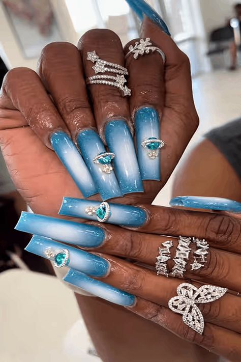 Light Blue Aura Nails, Saggitarius Nail Ideas, Blue Nail Aesthetic, Denim Nails Ideas, Light Blue Acrylic Nails, Blue Aura Nails, Denim Nails, Gyaru Outfits, Nails Ideas 2023