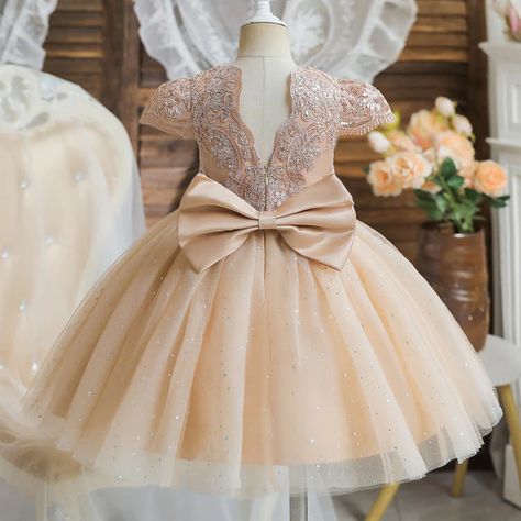 שמלות ע�רב לנערותת | Kids Evening Clothes Girls | Kids Evening Dresses Girls - 2023 - Aliexpress Princess Evening Dress, 1st Birthday Dresses, Girls Ball Gown, Glamour Vintage, Fashion Umbrella, Sequin Wedding, Baptism Dress, Christening Dress, Wedding Dresses For Girls