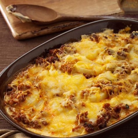 Potato Chorizo Casserole, Chorizo Recipes Dinner Casserole, Mexican Scalloped Potatoes, Pork Chorizo Recipes Dinners, Recipes Using Chorizo, Chorizo Quiche, Chorizo Casserole, Chorizo And Potatoes, Hot Dog Casserole